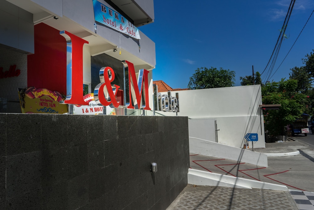 iandm hotel billiard