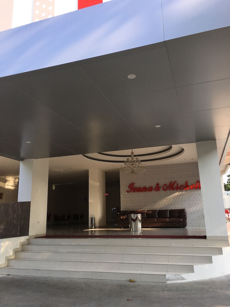 iandm hotel billiard