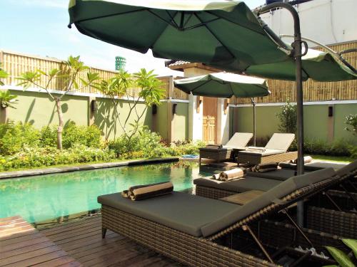 the lakshmi villas by the beach house