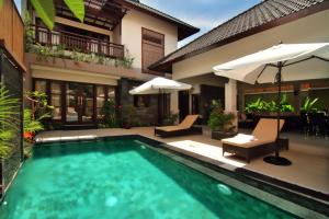 the lakshmi villas by the beach house