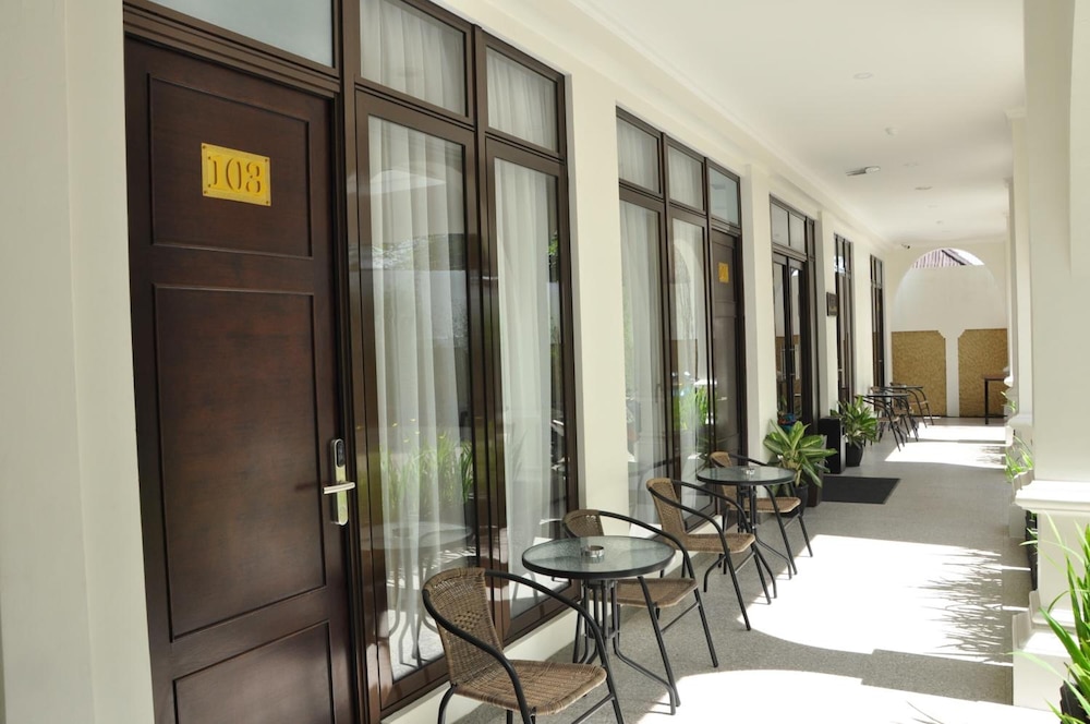 casa de wanea hotel and resto