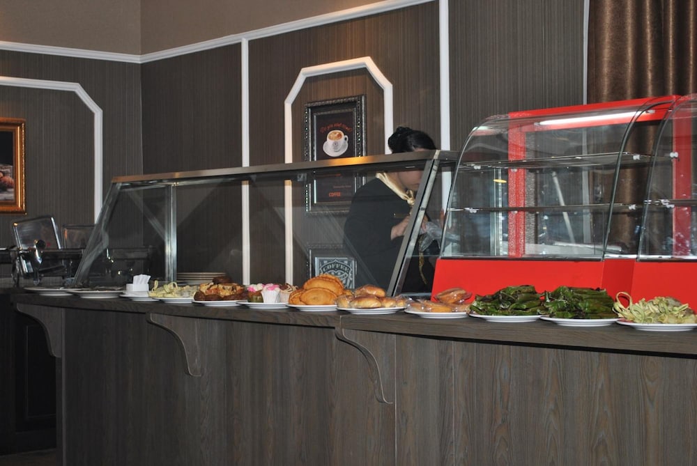 casa de wanea hotel and resto