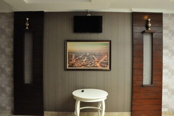 casa de wanea hotel and resto