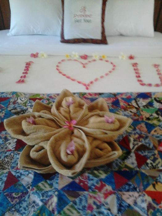 pande guest house pemuteran