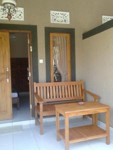 pande guest house pemuteran