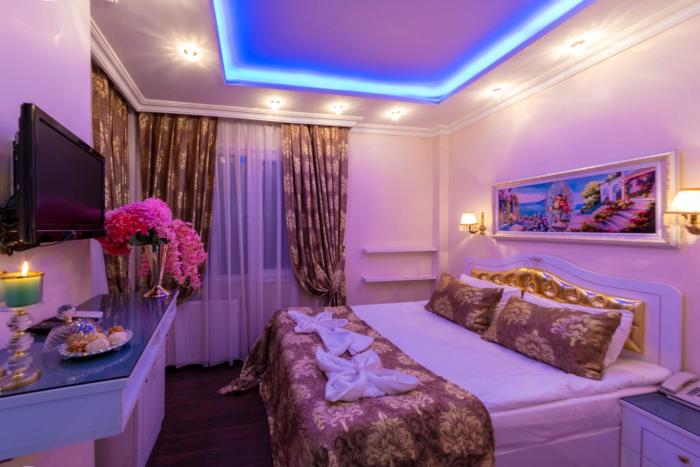 charm hotel