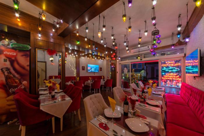 charm hotel