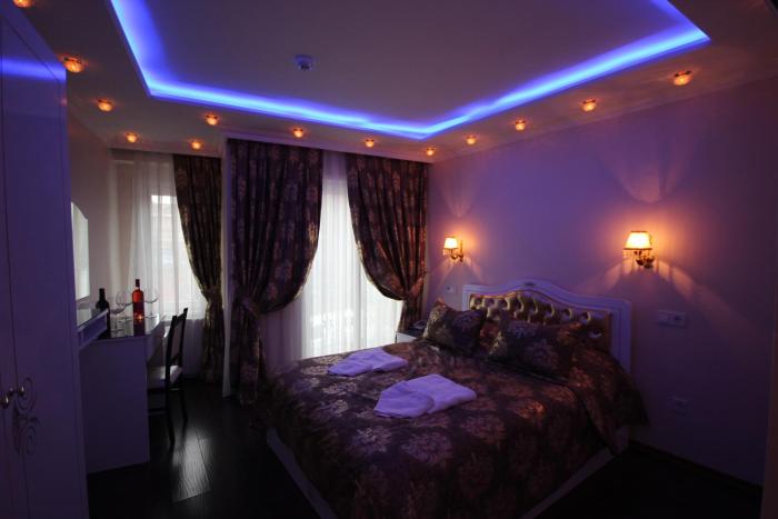 charm hotel