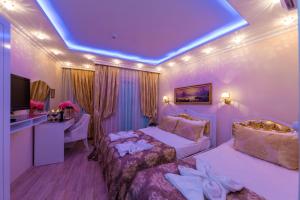 charm hotel