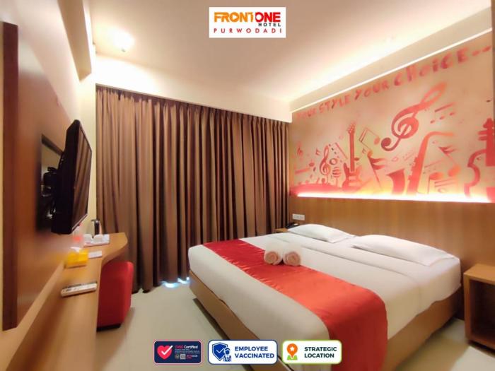 front one hotel purwodadi