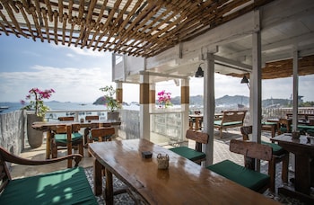 Eco Tree O'tel,Labuan Bajo>>Flores,4 star