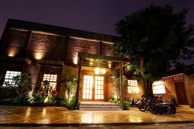 Java Villas Boutique Hotel & Resto,Yogyakarta>>Mergangsan,4 star
