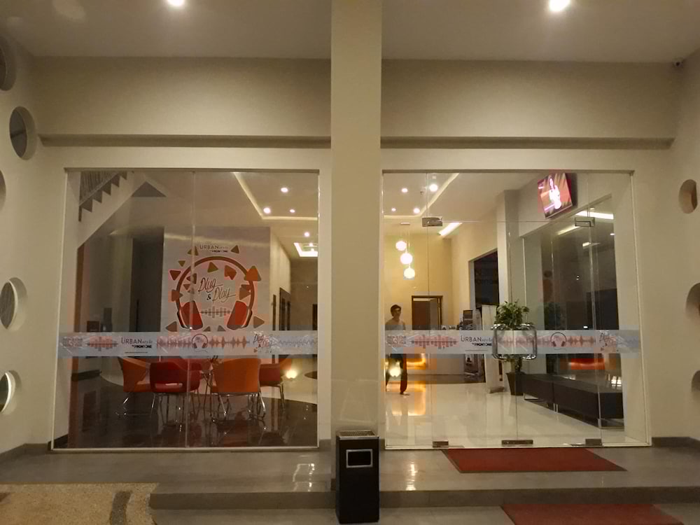 urban style hotel lampung azana hotels collection
