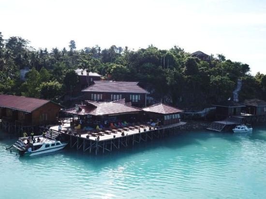 Noah Maratua Resort,Maratua Island>>East Kalimantan,3 star