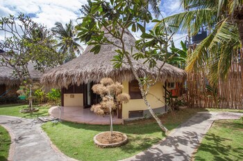 sanghyang bay villas