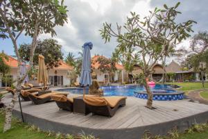 sanghyang bay villas