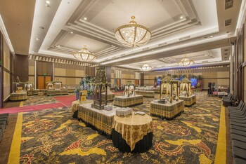 el hotel royale banyuwangi