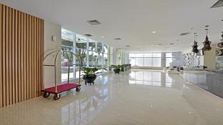 whiz prime hotel sudirman cilacap