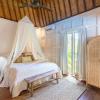 castaway resort