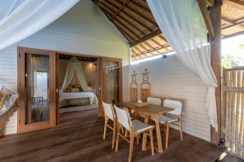 castaway resort