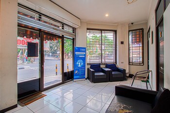 Bantal Guling Alun-Alun Bandung,In Bandung (Regol),2 star