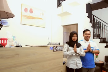 Bantal Guling Pasar Baru Bandung,West Java>>Bandung,3 star