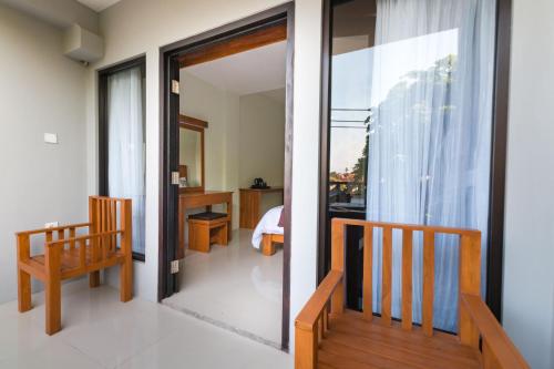 ab hotel kuta by agata