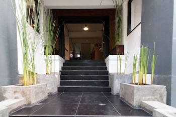 ab hotel kuta by agata