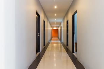 ab hotel kuta by agata