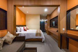 ab hotel kuta by agata