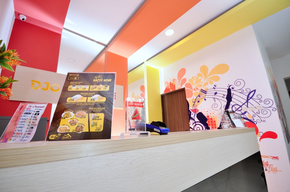 djo front one inn bengkulu