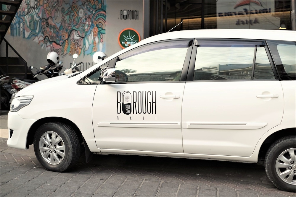 borough capsule hostel bali
