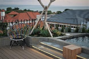 borough capsule hostel bali