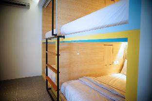 borough capsule hostel bali