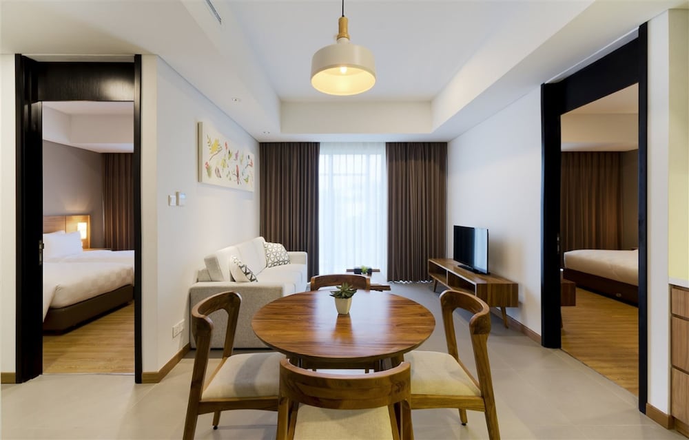 aviary bintaro