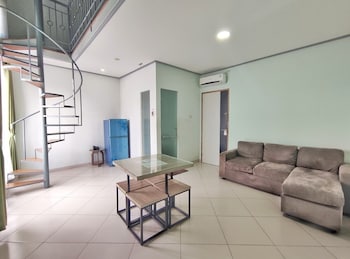 urbanest inn house tb simatupang