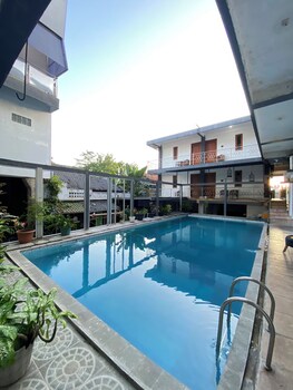 new wijaya hotel