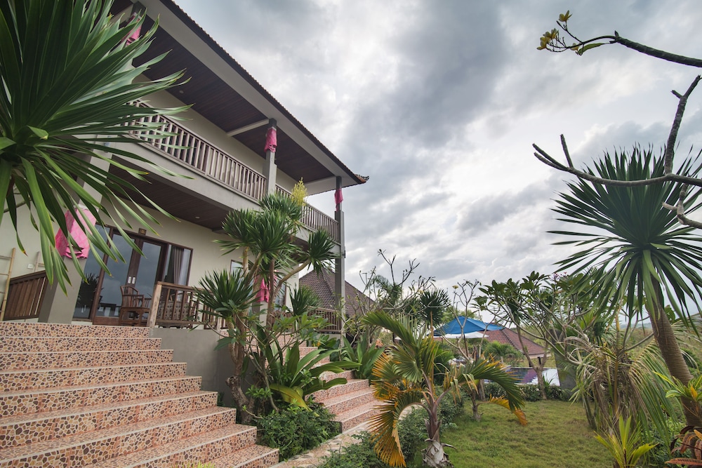 grand sea view lembongan