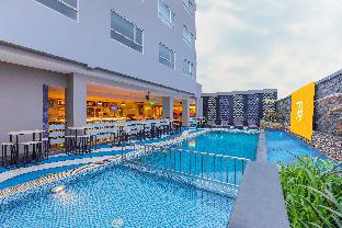 royal bay hotel makassar