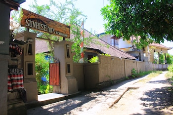 sunrise ocean huts lembongan