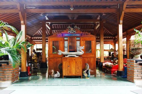 joglo mandapa boutique hotel and resto