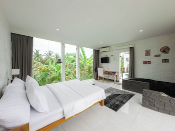 White Cubes Villas,Near Campuhan Ridge Walk,4 star