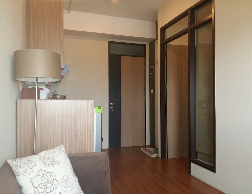 high livin apartment baros