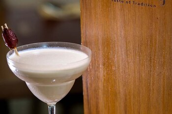 hotel dafam pacific caesar surabaya