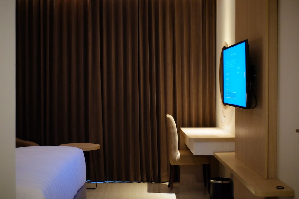 hotel dafam pacific caesar surabaya