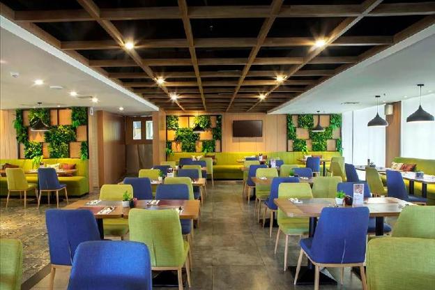 hotel dafam pacific caesar surabaya