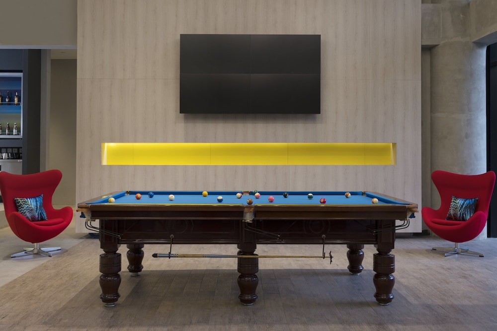 aloft jakarta wahid hasyim