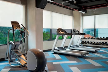 aloft jakarta wahid hasyim