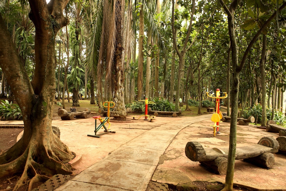 amaris hotel serpong tangerang