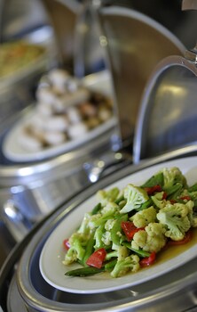 amaris hotel serpong tangerang